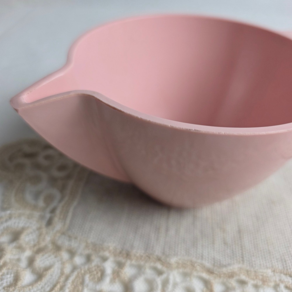 Vintage Mallo-Ware Pink Melamine Sugar Bowl with Lid and Creamer Set MCM Chicago - Picture 10 of 14